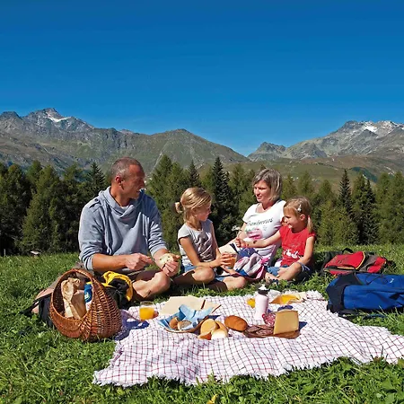 Arlecchino - Dada 호텔