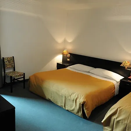 Arlecchino - Dada Hotell 3*